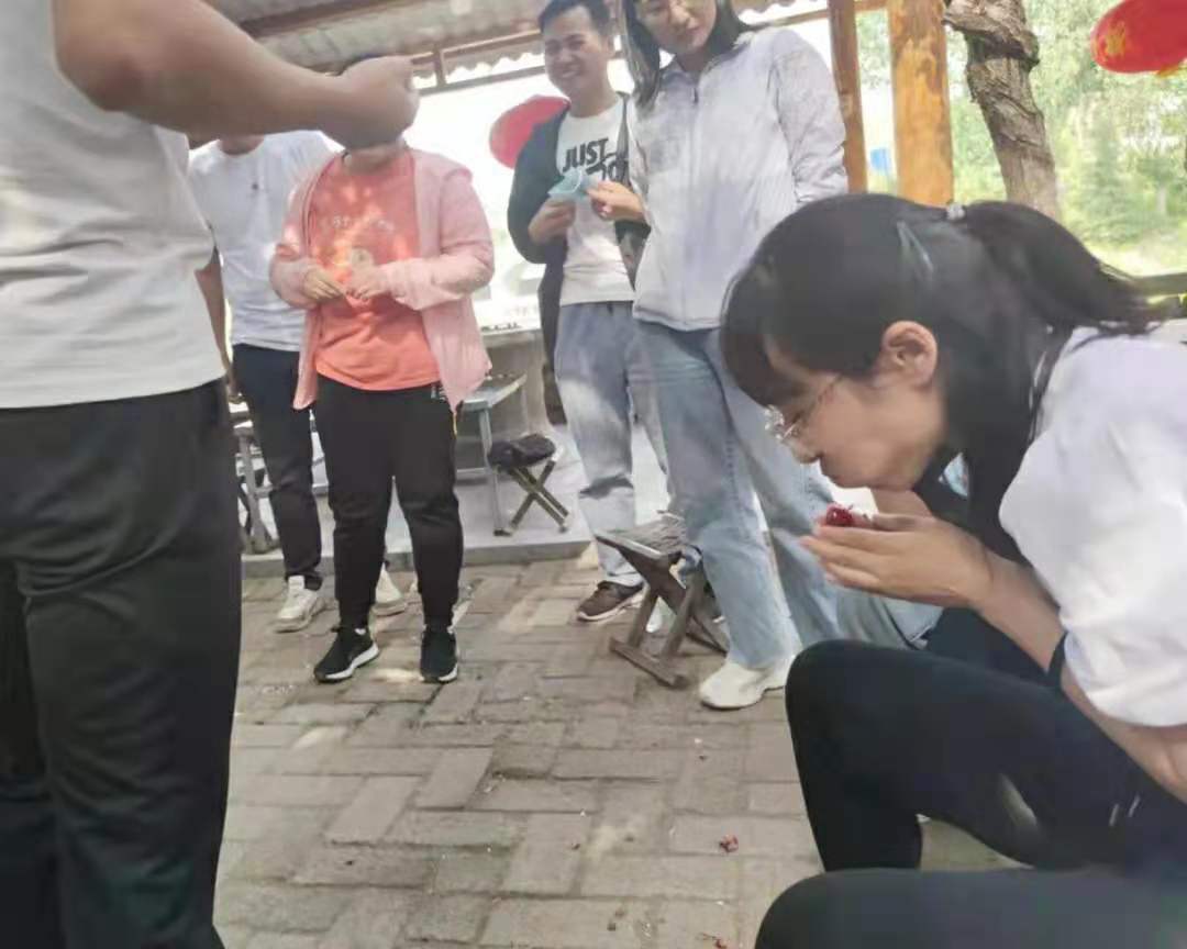 团建.jpg