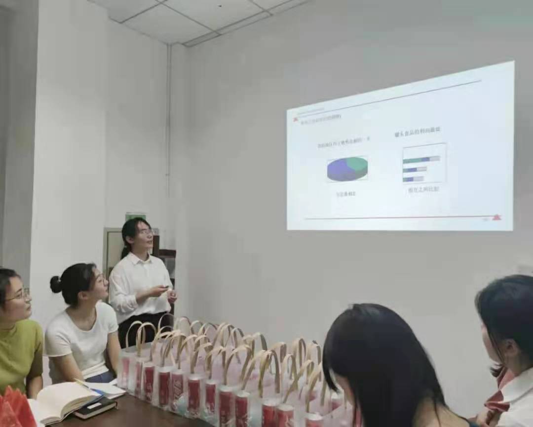 读书分享会.jpg